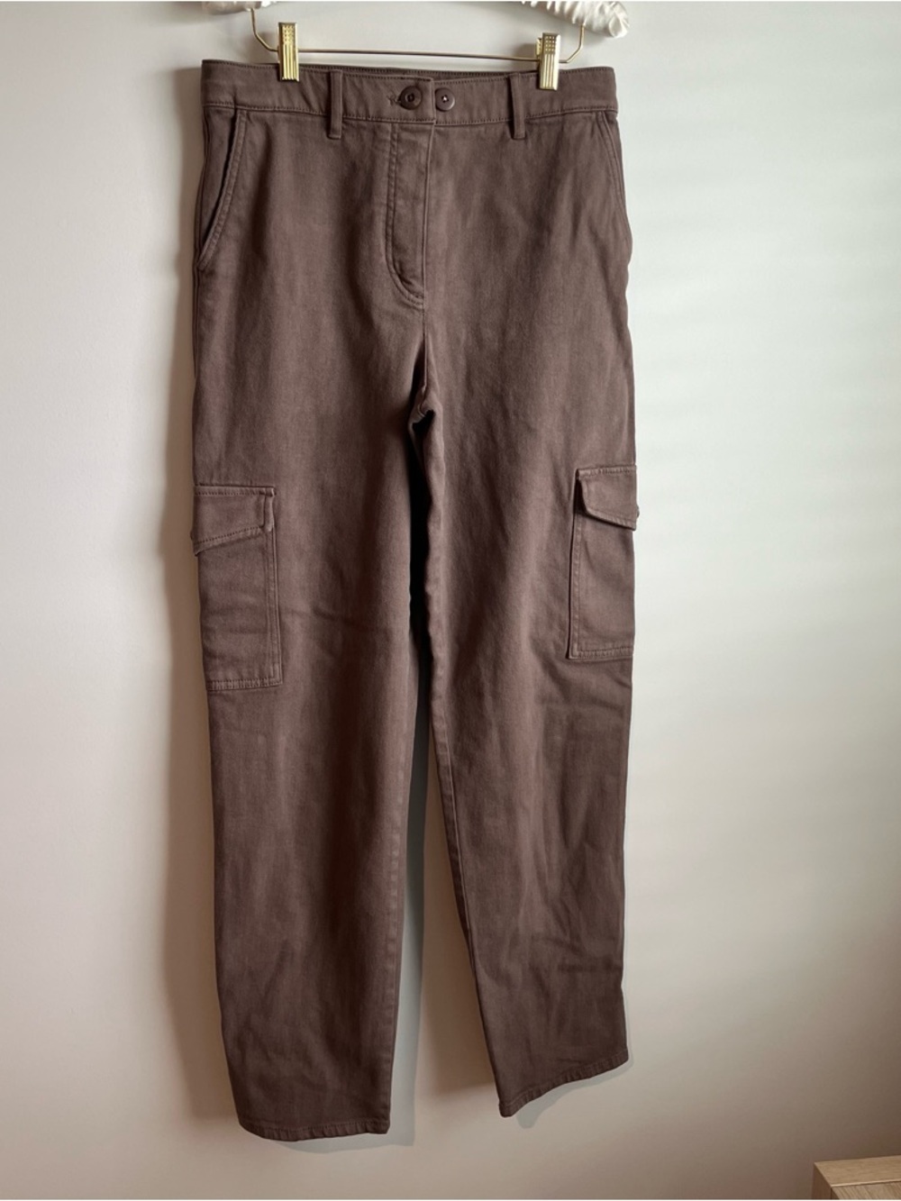Aritzia Wilfred Free Taupe Brown Mid Rise Cargo Tapered Button Cuff Leg Pants 6